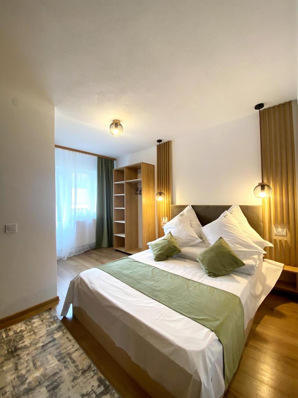 Regina Muntilor Spa&Confort Moeciu De Sus Exterior photo